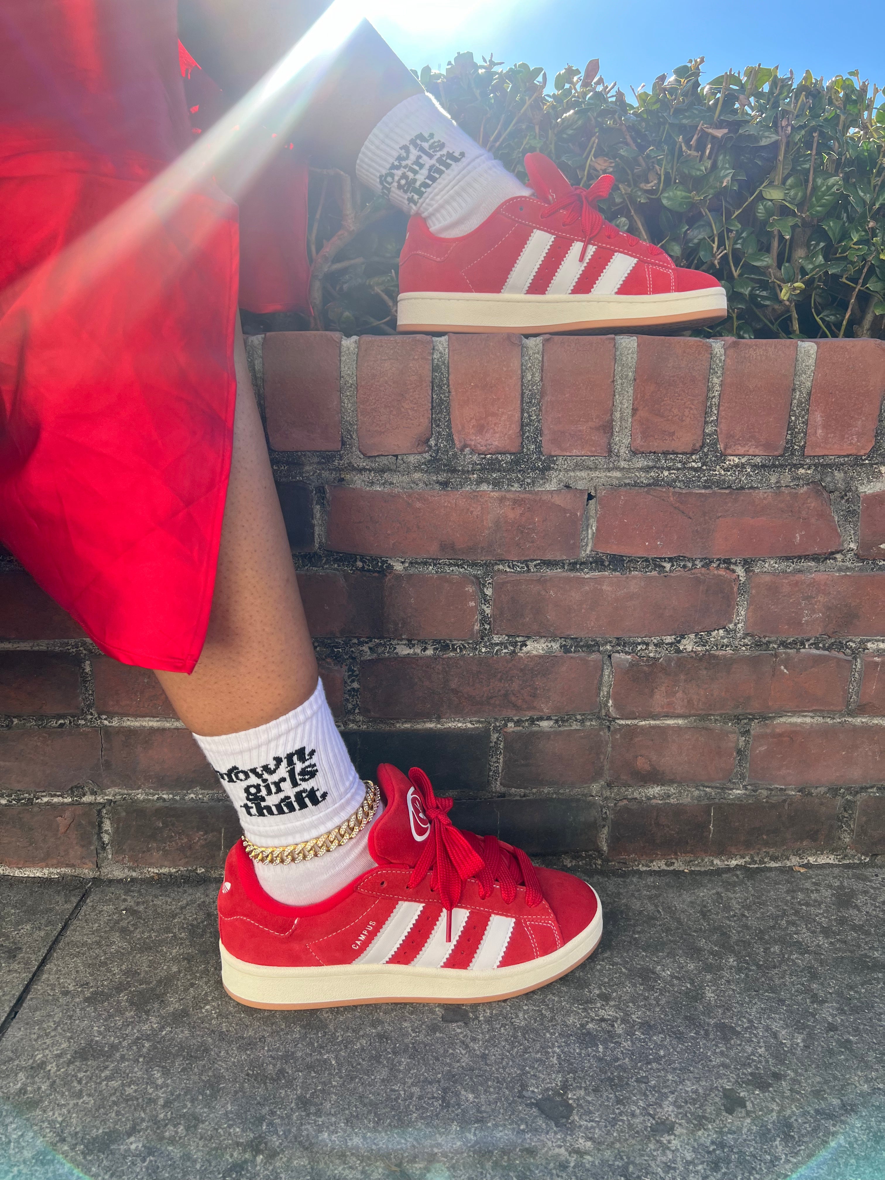 BGT White/BLK Logo Socks SZ 8-12